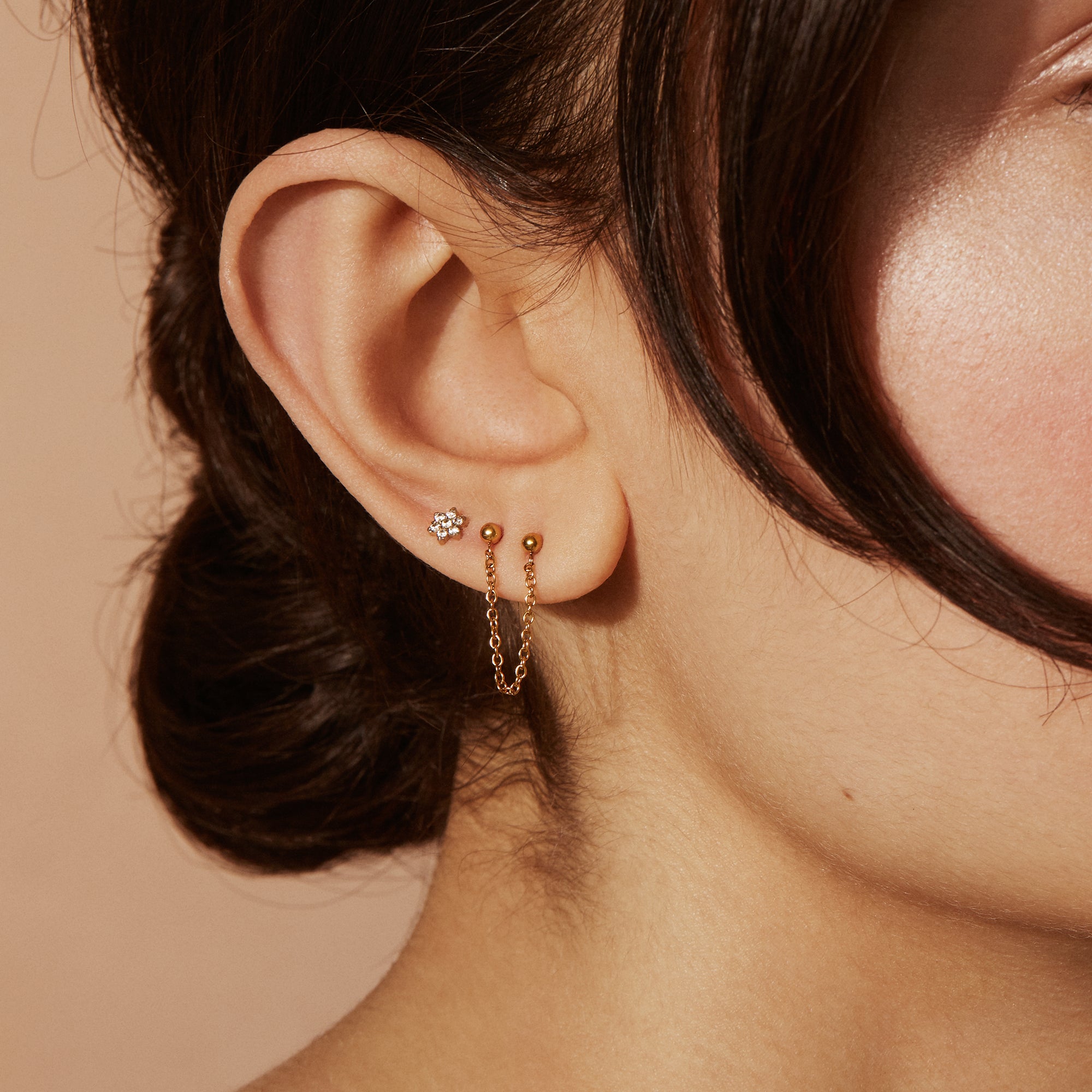 Boucles fixes fleurs or avec pierres ne ternissent pas acier inox MIA
