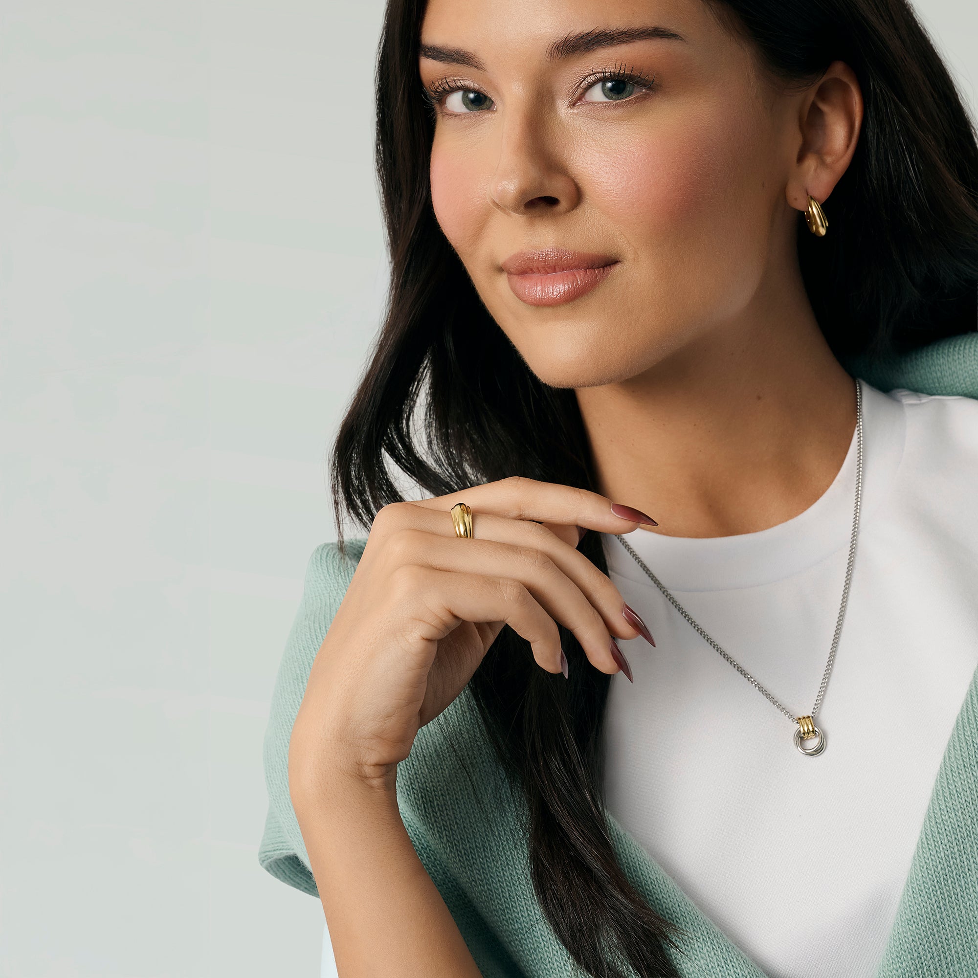 Valence Pendant Necklace