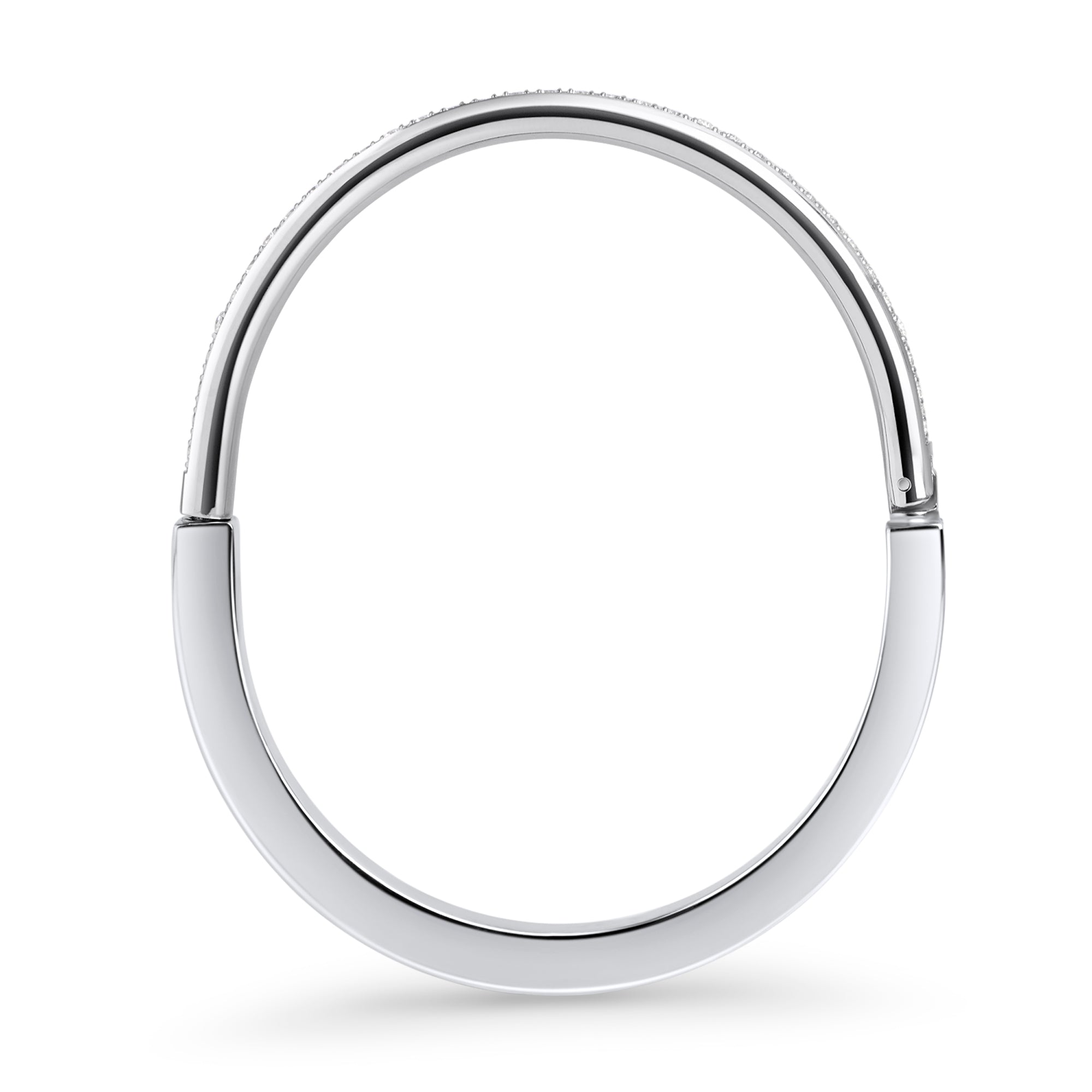 Silver stainless steel minimalist bangle bracelet, sleek modern jewelry design, hypoallergenic non-tarnish durable bracelet, elegant everyday stainless steel jewelry.
