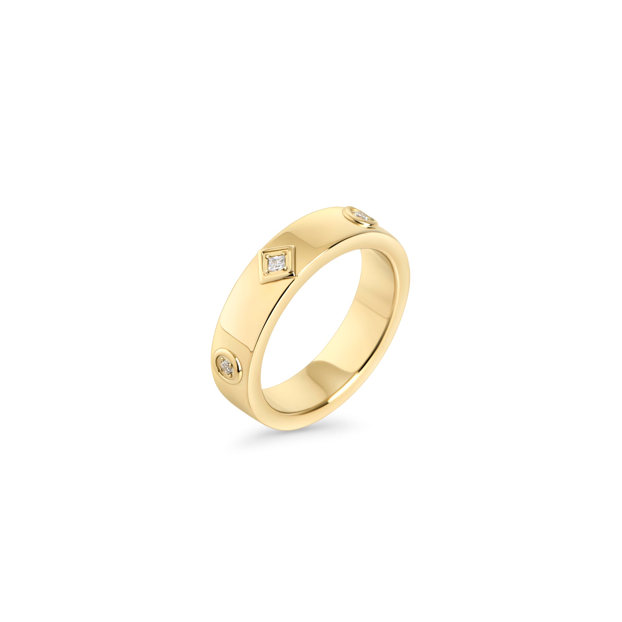 Gold stainless steel ring with geometric cubic zirconia stones, modern minimalist band ring, hypoallergenic non-tarnish durable everyday jewelry Canada.
